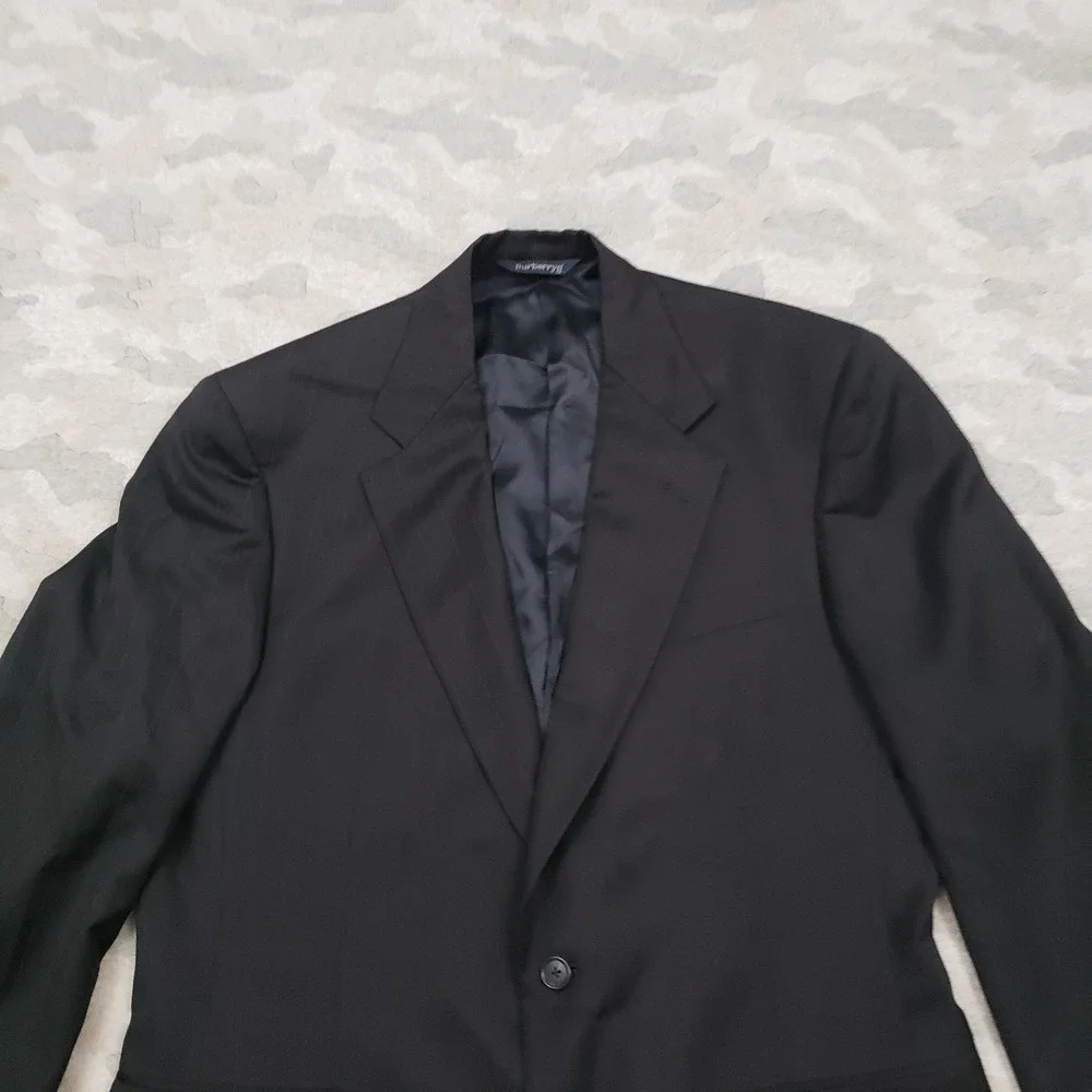Vintage Burberry's Blazer Mens 40R Blue Super 100s Wool‎